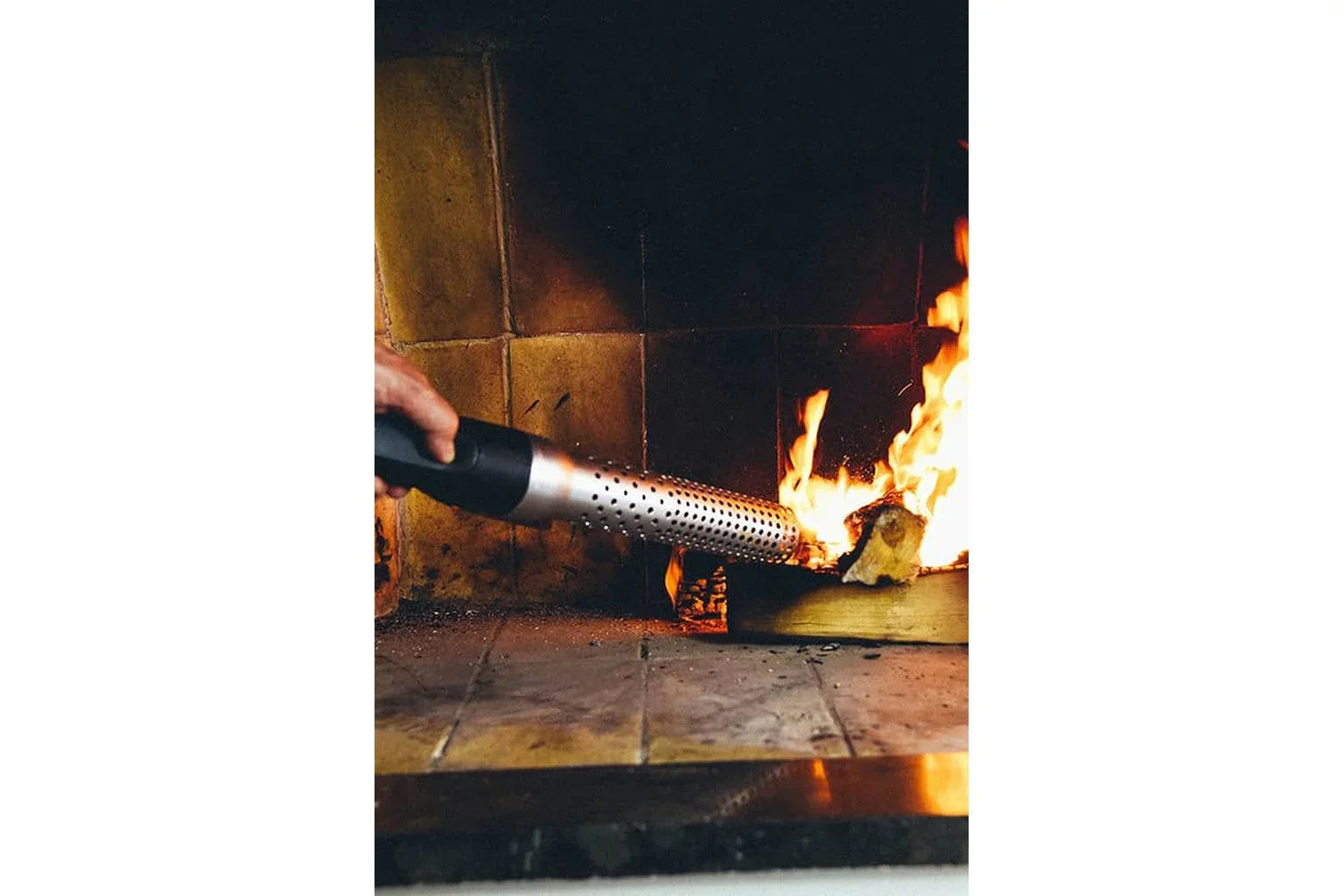 Big Green Egg 370018 | Looftlighter | Safe and fast grill lighting solution