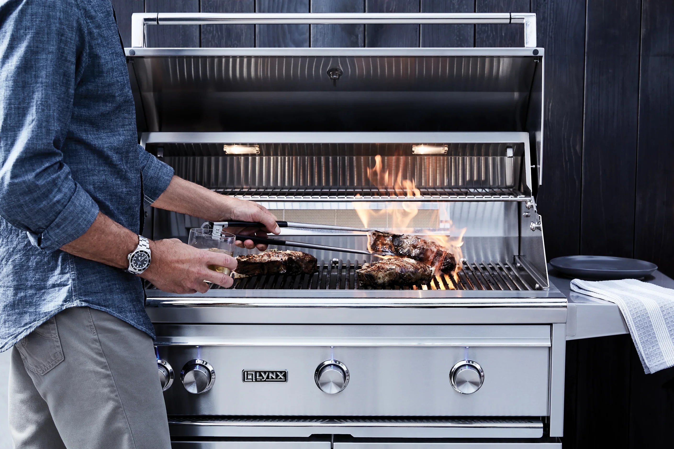 Lynx L42 | Built-In Grill | 42" Professional Grill with Trident Burners