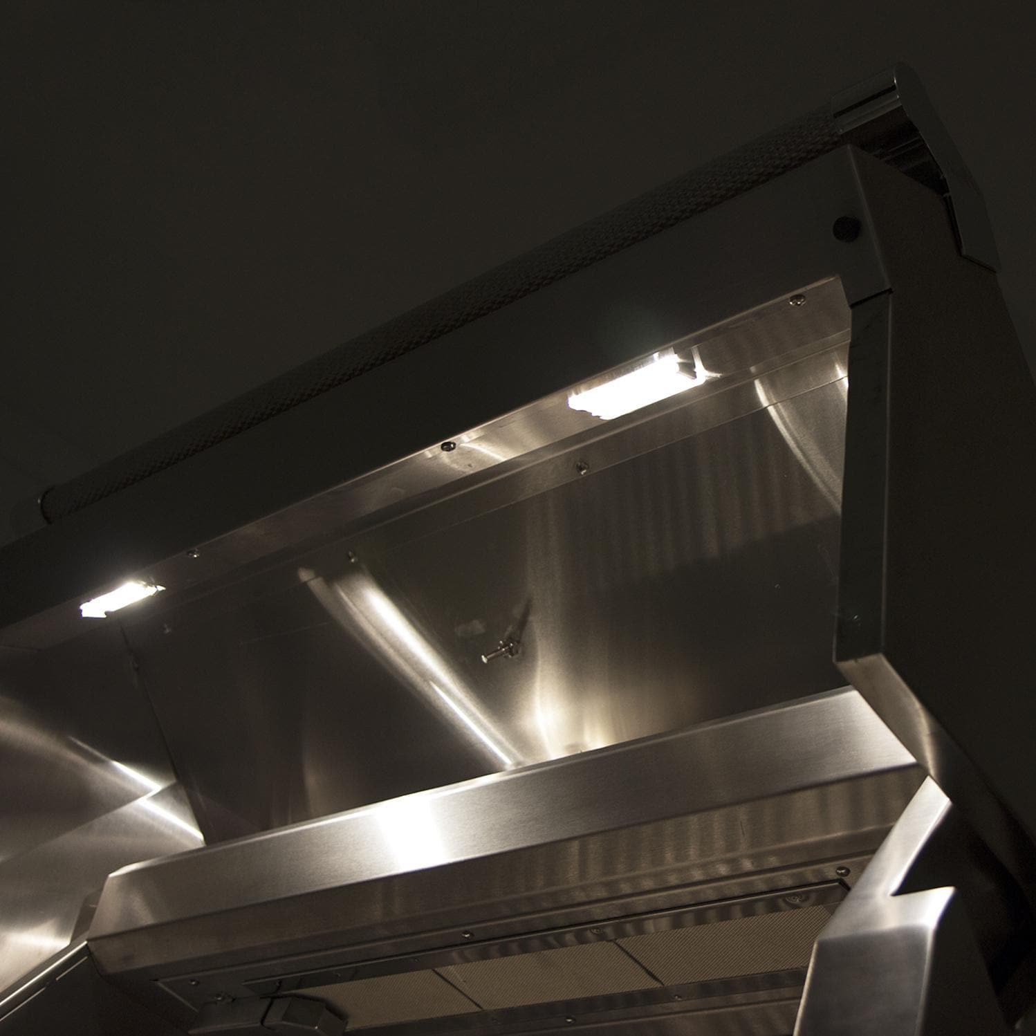 Hestan 30″ Outdoor Built-In Grill with Rotisserie
