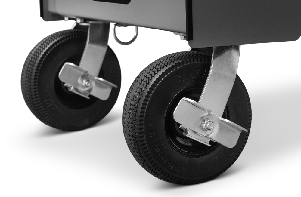 Yoder YS640S Competition Pellet Grill w/ Stainless Steel Shelves and Drawer | 9612B22-000