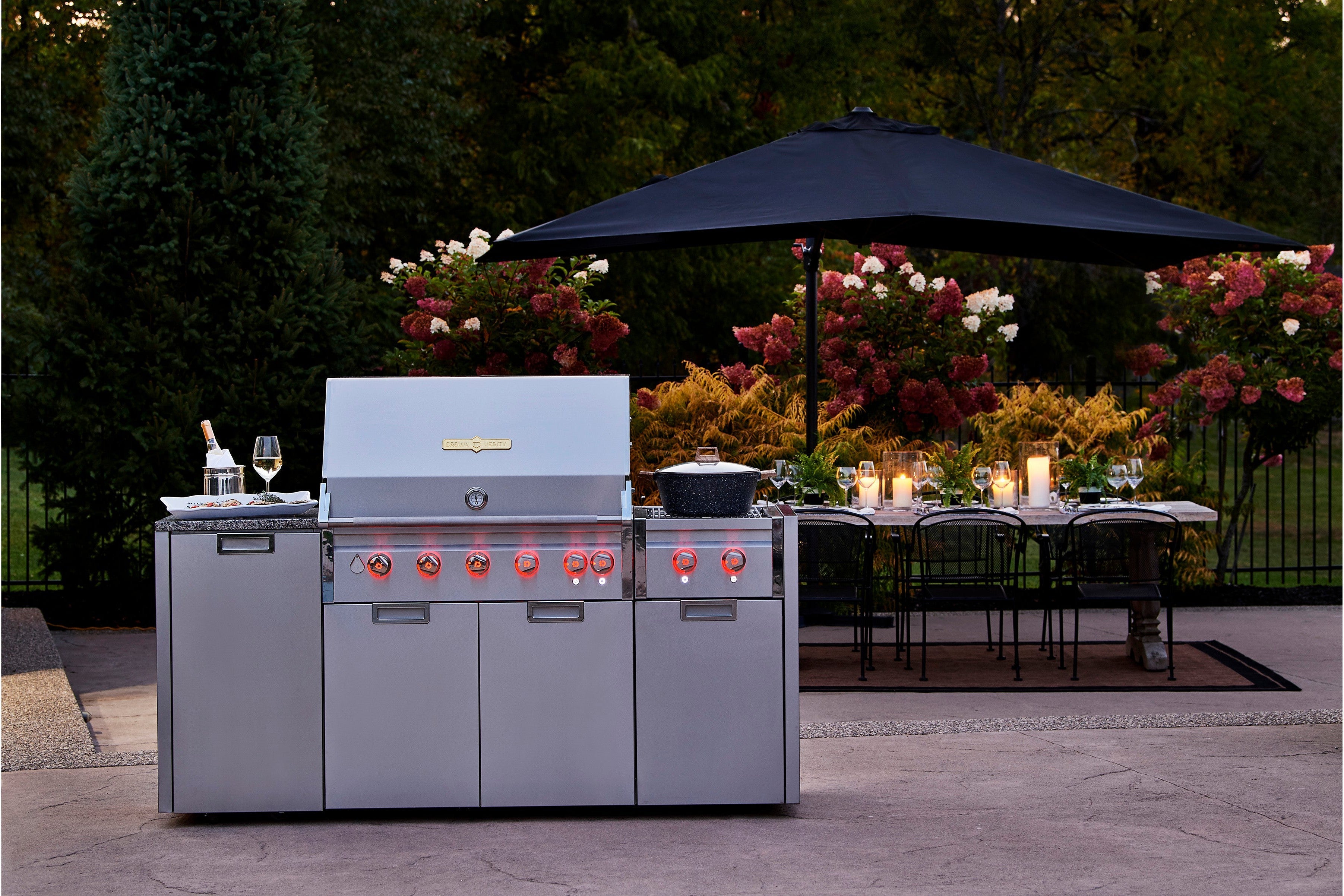 Crown Verity IGM42 42" INFINITE SERIES MODULAR GRILL, INCLUDES PROPANE TANK HOLDER WITH LIGHT PACKAGE, LP