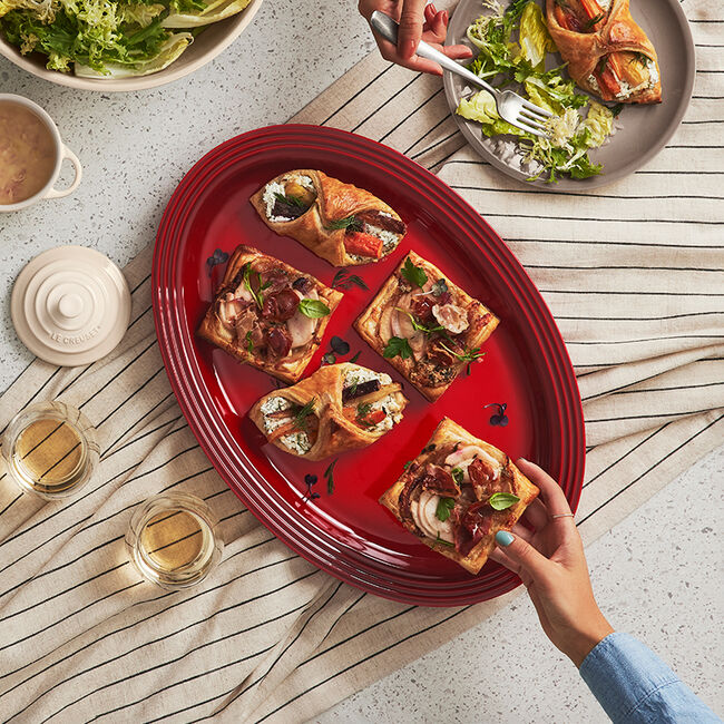 LE CREUSET 46 cm Oval Serving Platter - Blueberry | PG2017-4692