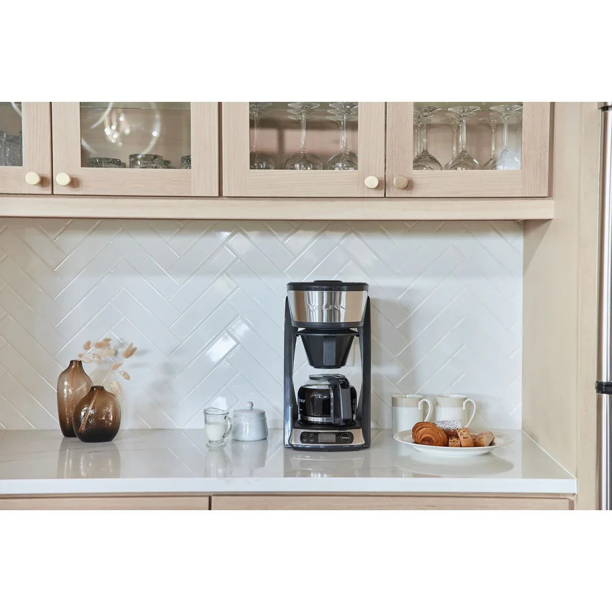 Bunn 46500.0003 | Heat N’ Brew 10-Cup Programmable Coffee Maker