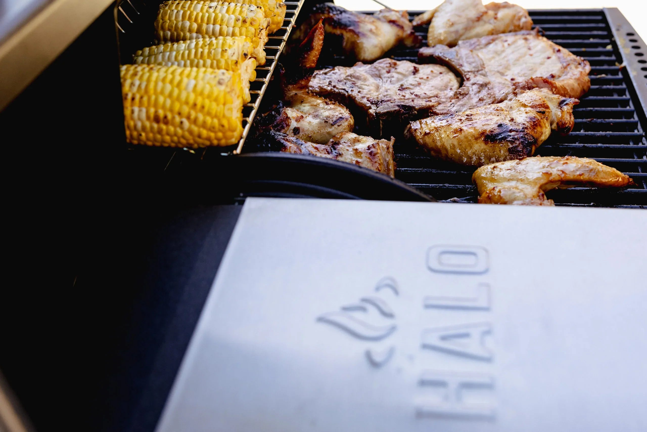 Halo HS-1005-ANA | Prime300 Portable Battery-Powered Countertop Pellet Grill