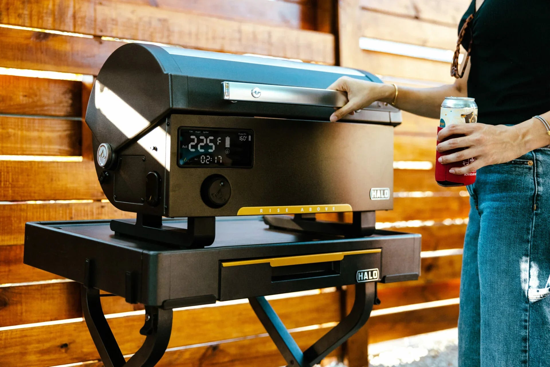 Halo HS-1005-ANA | Prime300 Portable Battery-Powered Countertop Pellet Grill