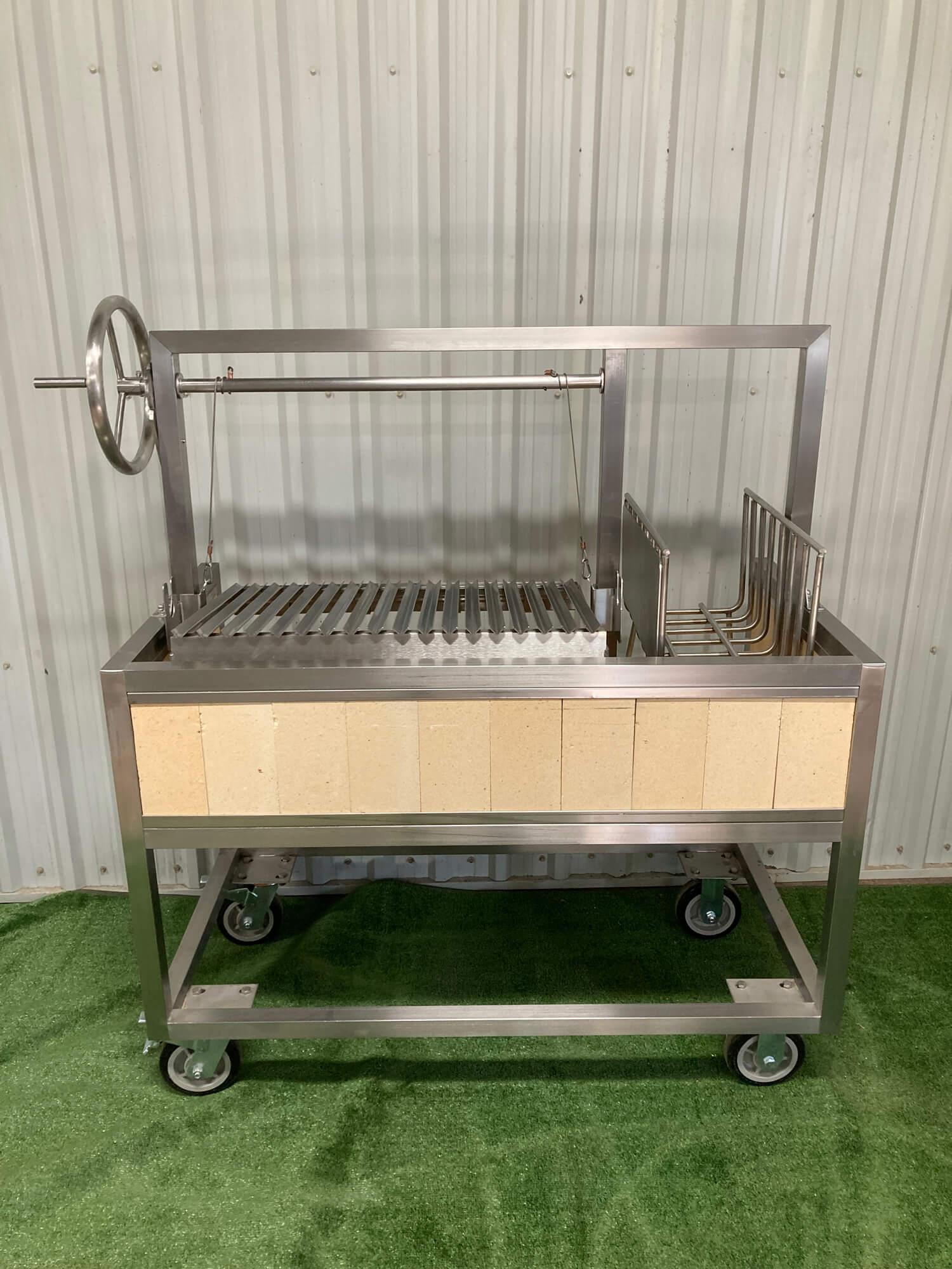Charcoal chariots FERULLUS48 | Ferullus 48" Chariot Grill