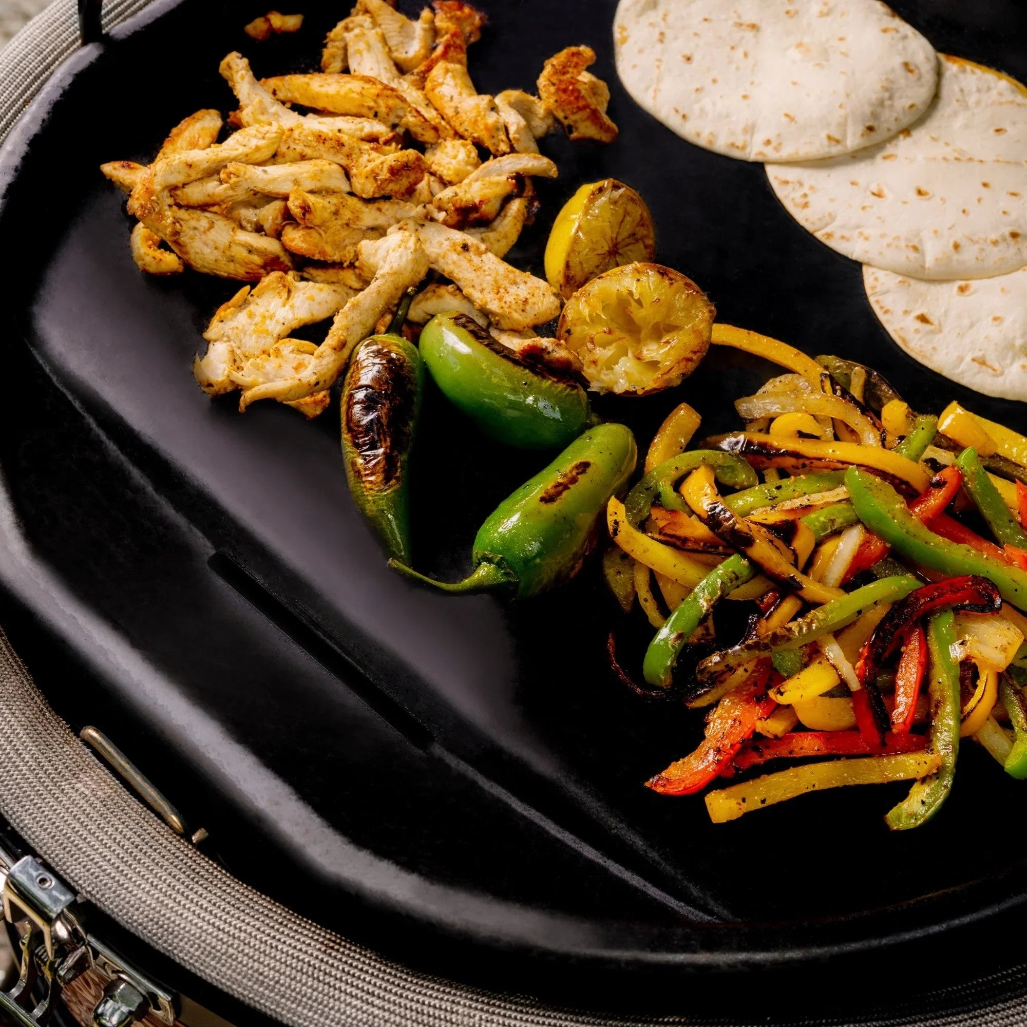 Kamado Joe KJ15094522 | Griddle Insert | Karbon SteelT Collection