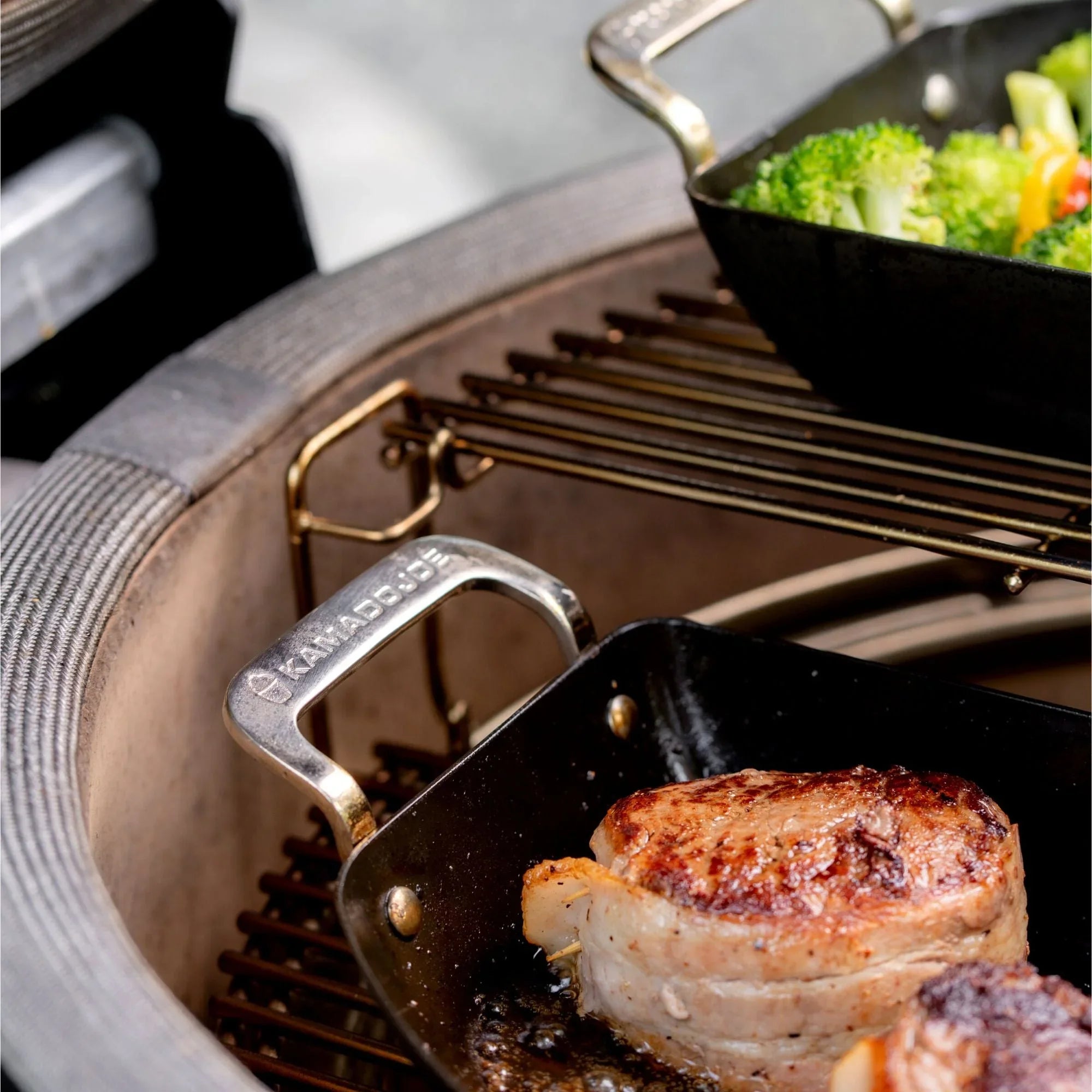 Kamado Joe KJ15124822 | Karbon Steel Half-Moon Pan Set