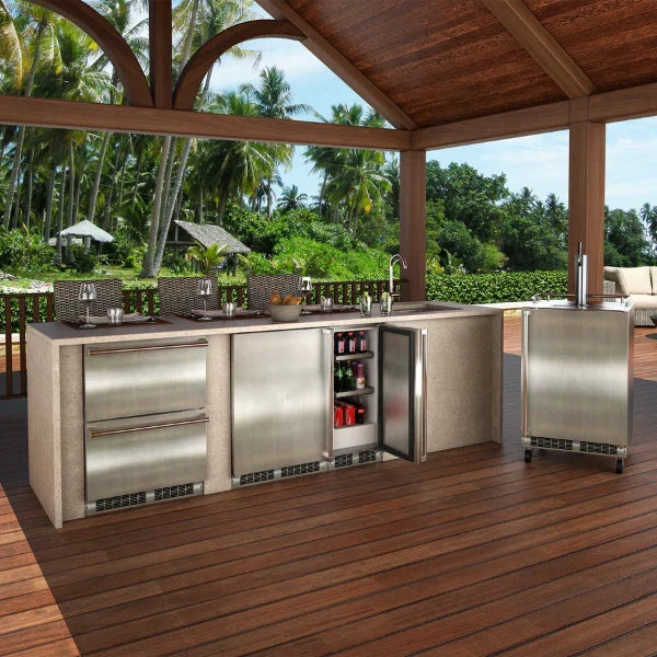 Marvel MORE215SS31A | 15-In Outdoor Built-In Refrigerator