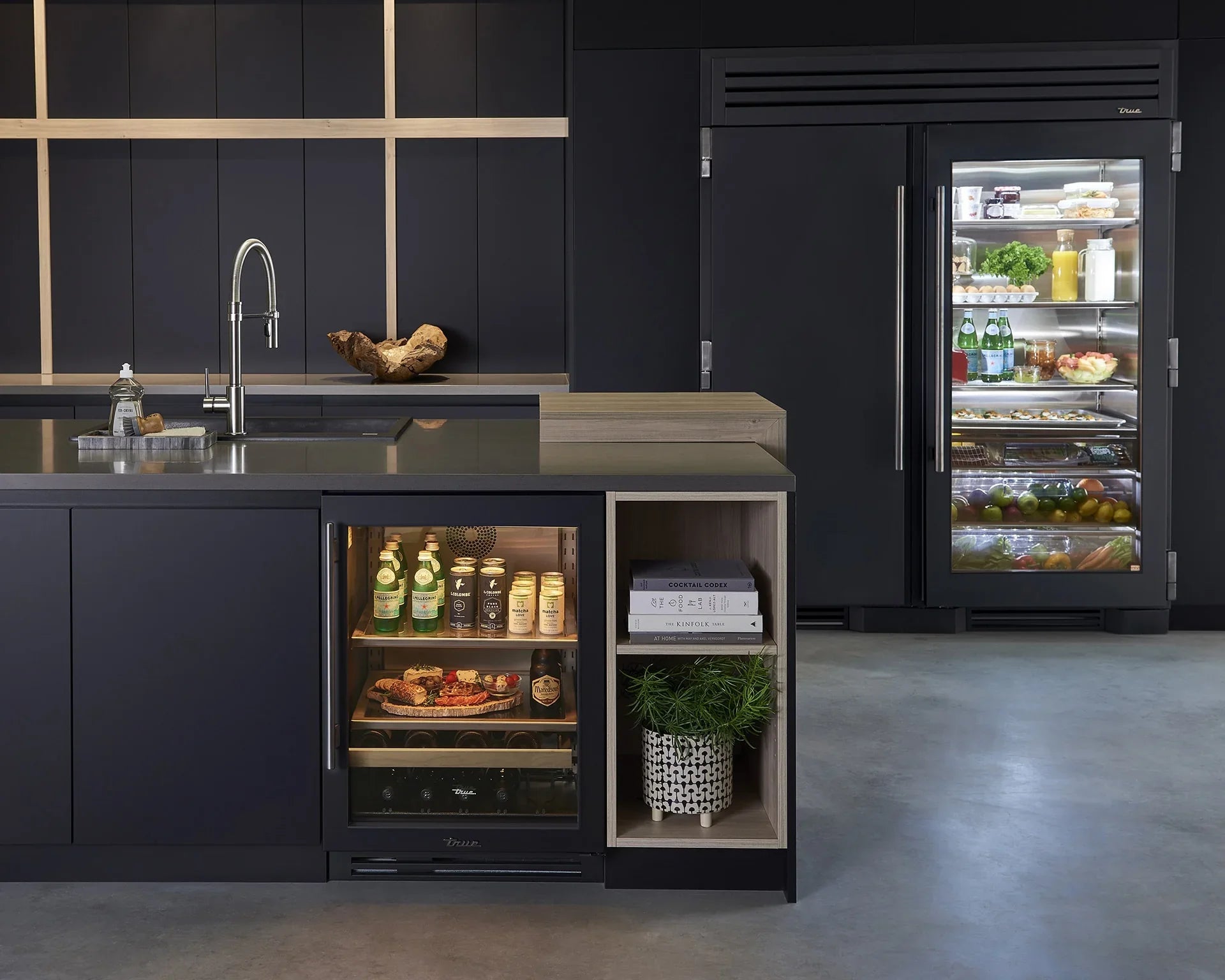 True-residential TR-30REF | Column All Refrigerator 30inch glass door