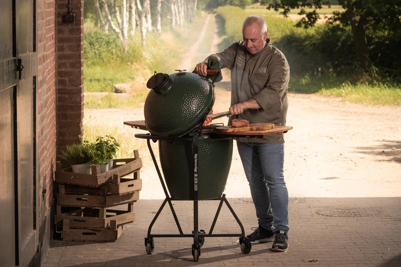 Big Green Egg 117625 | Medium EGG Grill