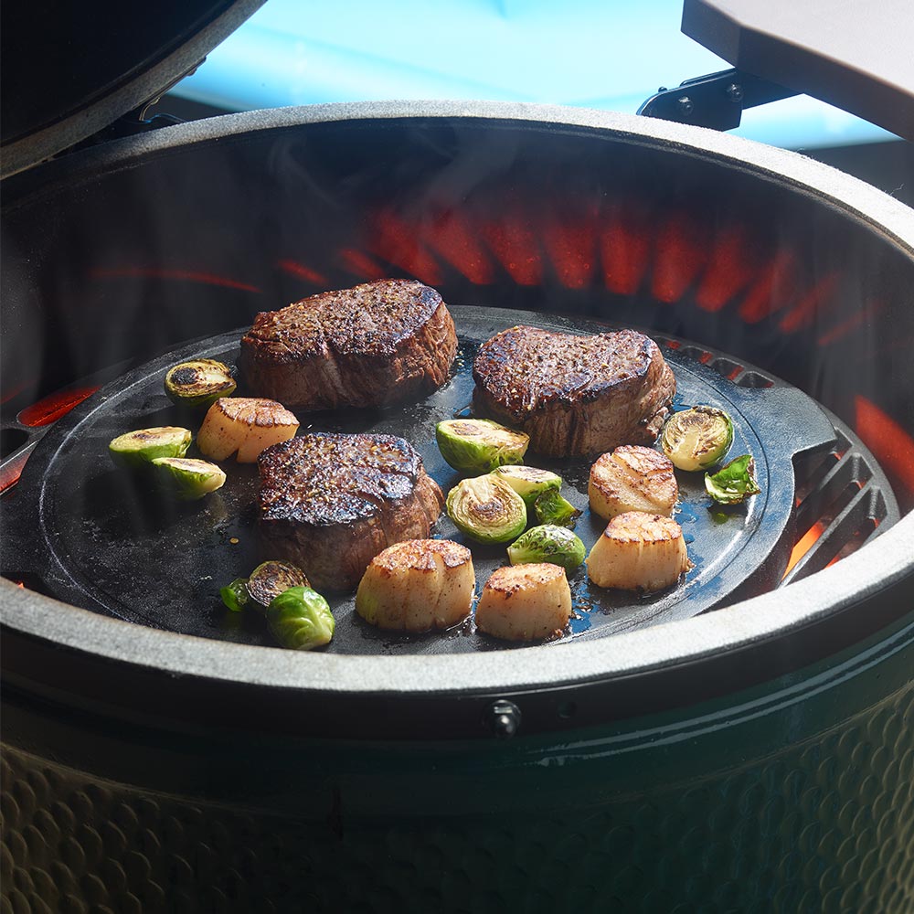 BIG GREEN EGG Dual Side Cast Iron Plancha Griddle | 117656