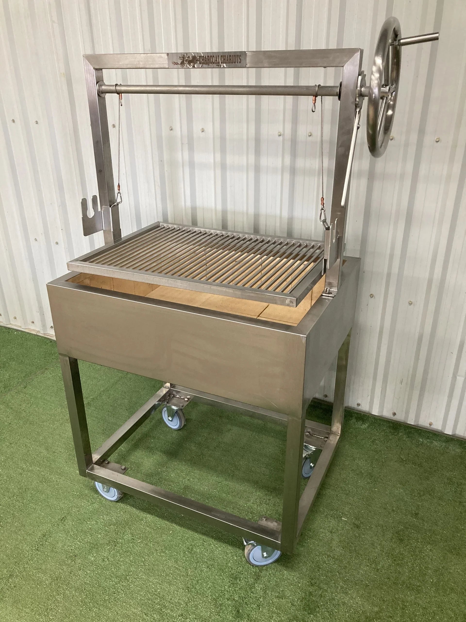 Charcoal Chariots POTENS32 | Argentine-Style Stand-Alone Grill