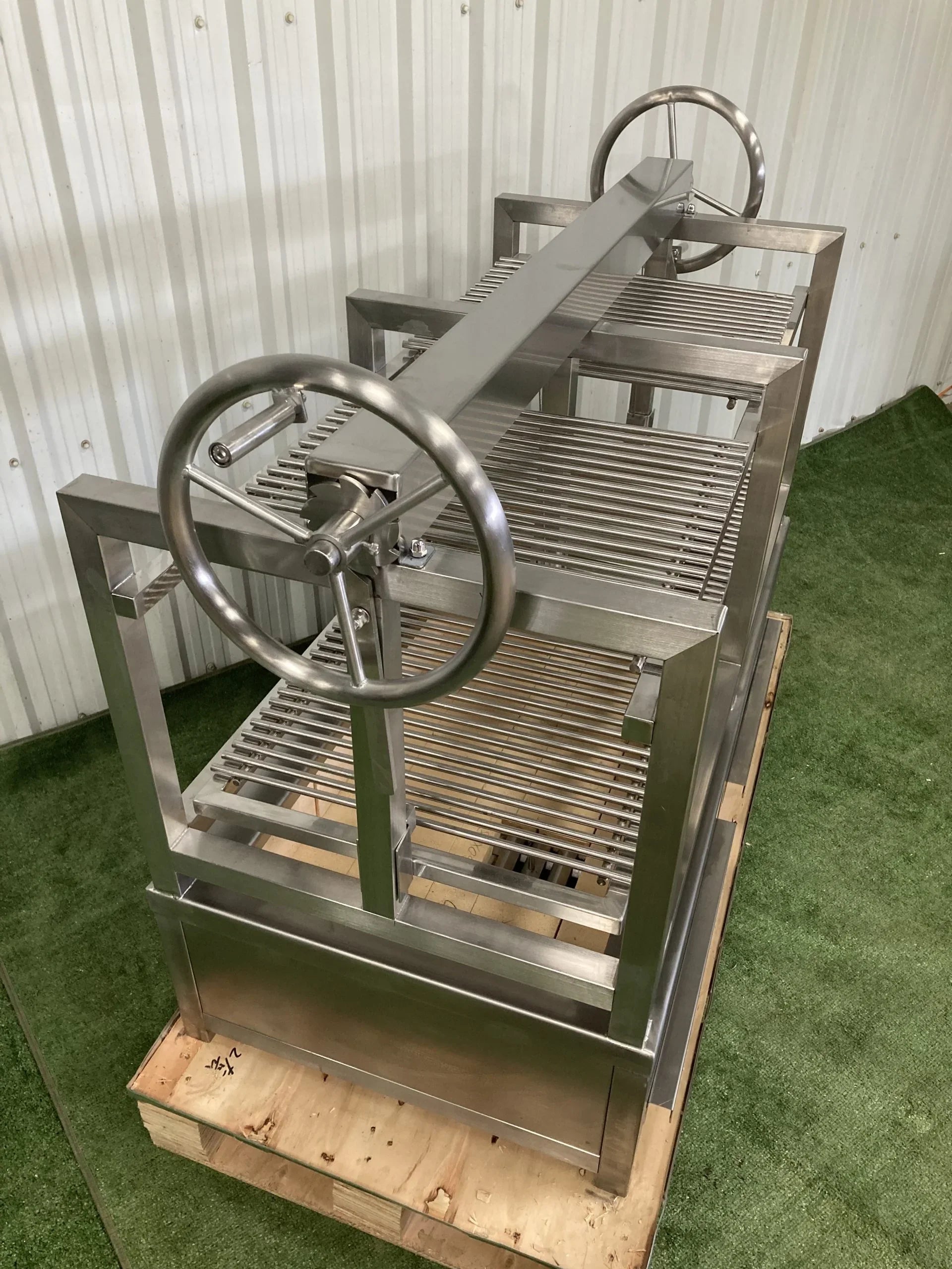 Charcoal Chariots TORO2 | Argentine-Style Open Fire Grill