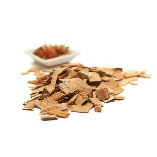 Broil King 63230 | Apple Wood Chips | Enhance Grilling with Sweet Smoke Flavor