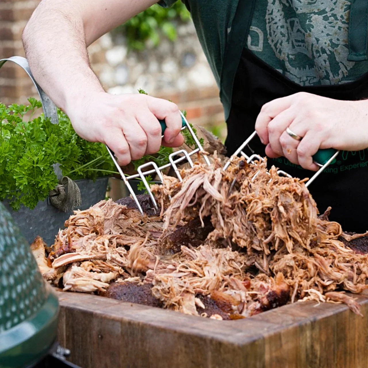 Big Green Egg 114099 | Meat Claws for Shredding and Handling Large Cuts
