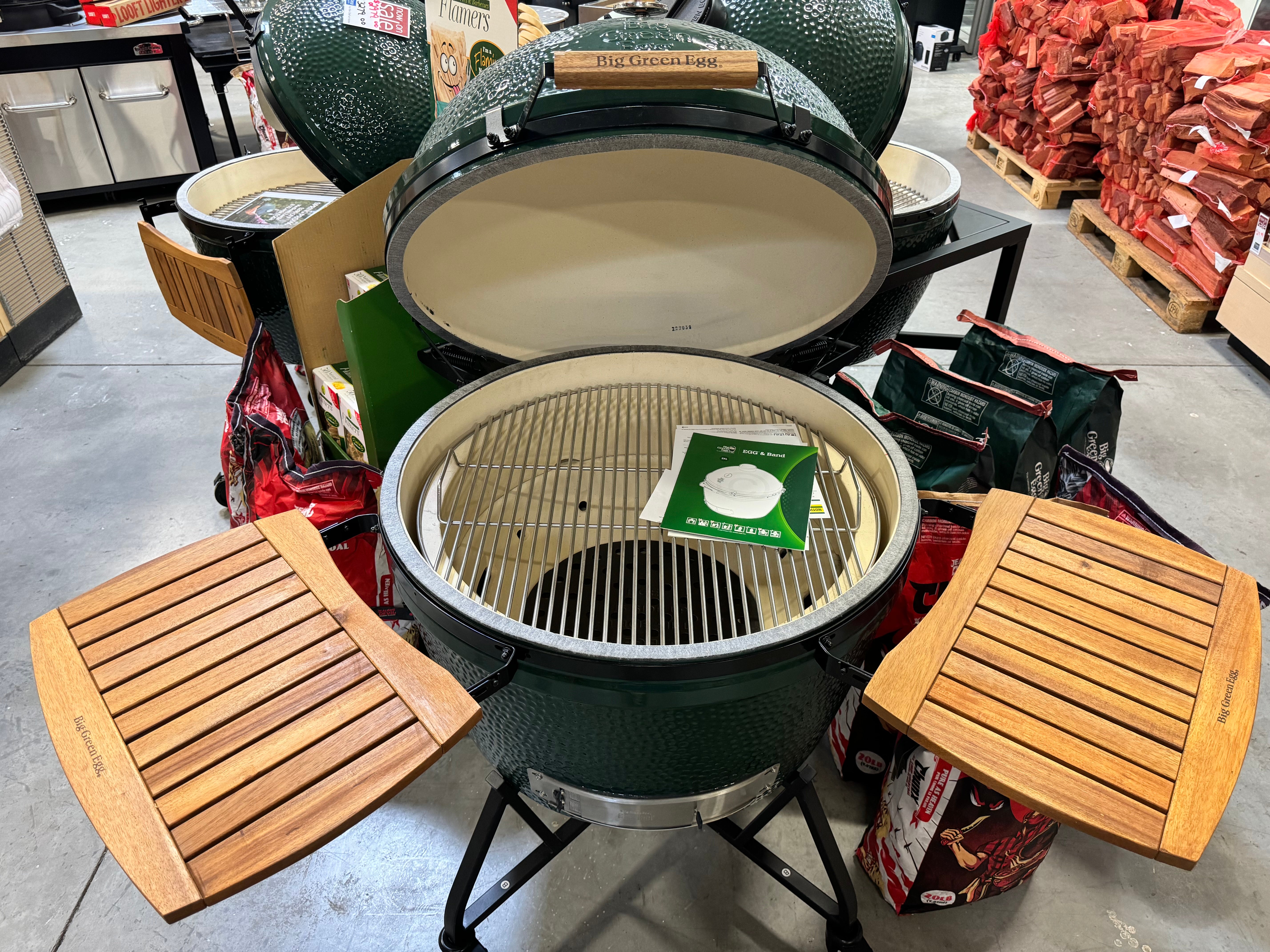 2XL big green egg in brama show room with side shelve accessories.