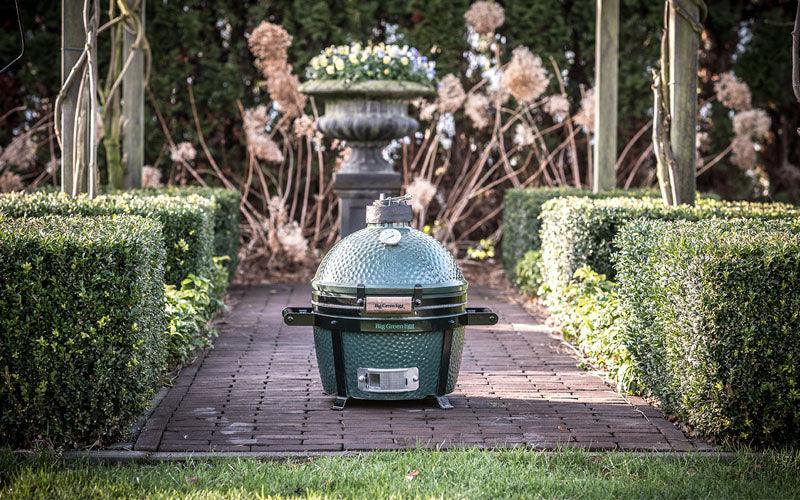 Big Green Egg 389913 | MiniMax Kit for Portable Gourmet Grilling