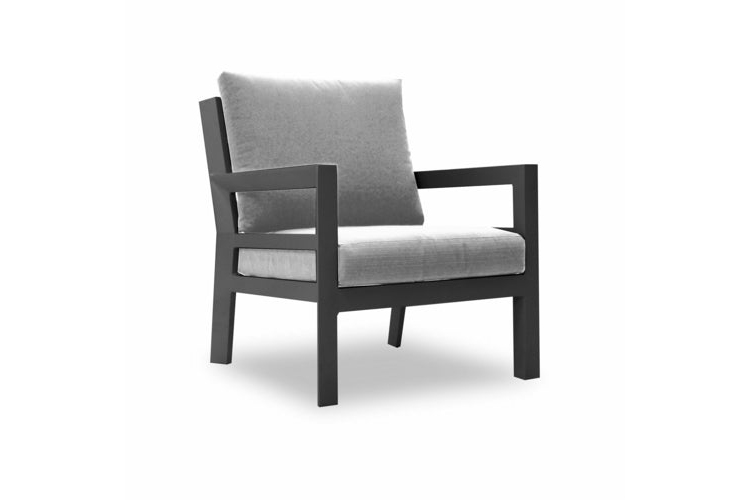 CITY VIEW 583 WITH SUNBRELLA City View Club Chair, welded, black powder coated aluminum frame, includes (