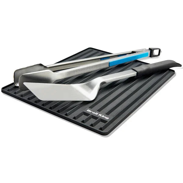Broil King 60009 | Silicone Side Shelf Mat