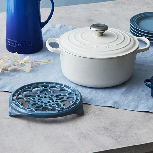 Le Creuset N0200-2 | Deluxe Round Trivet 23 cm