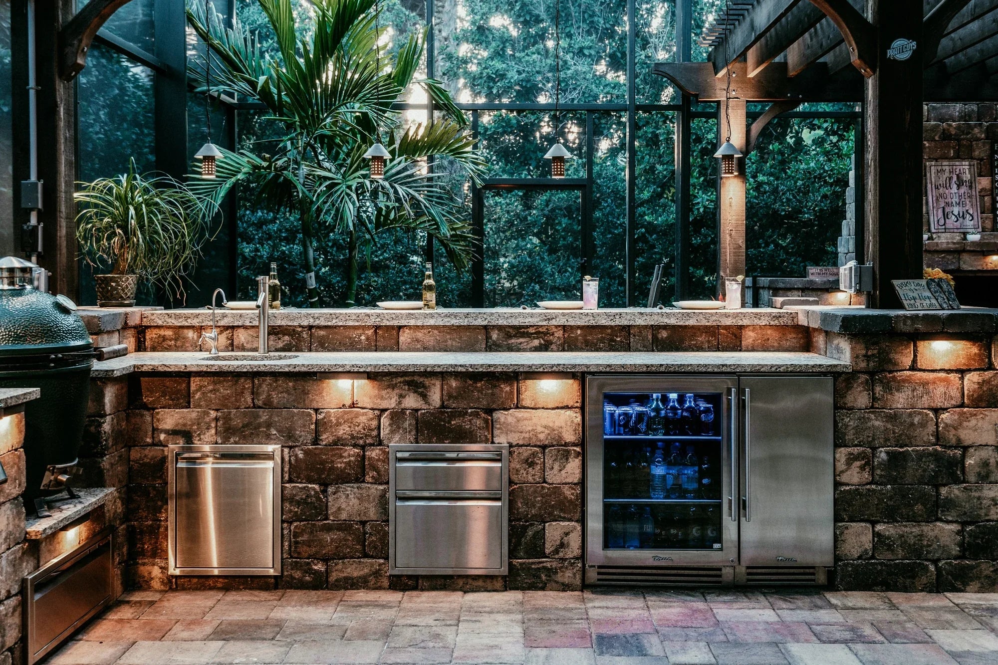 True-residential TUI | Clear Ice Machine | Outdoor