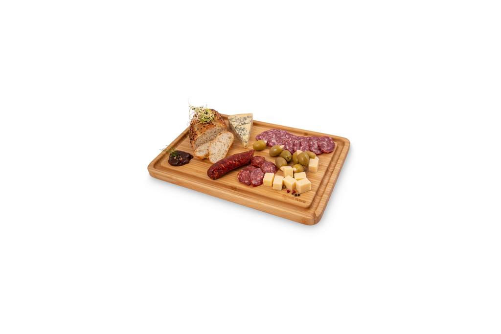 Broil King 68428 CUTTING/SERVING BOARD - BARON - BAMBOO