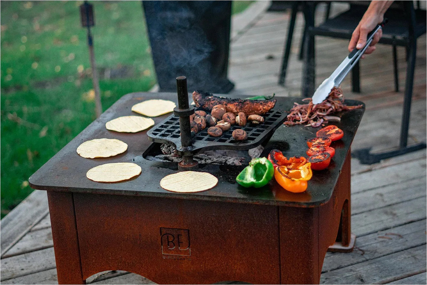 Black Earth M83-2048 | Teppan Grill XL
