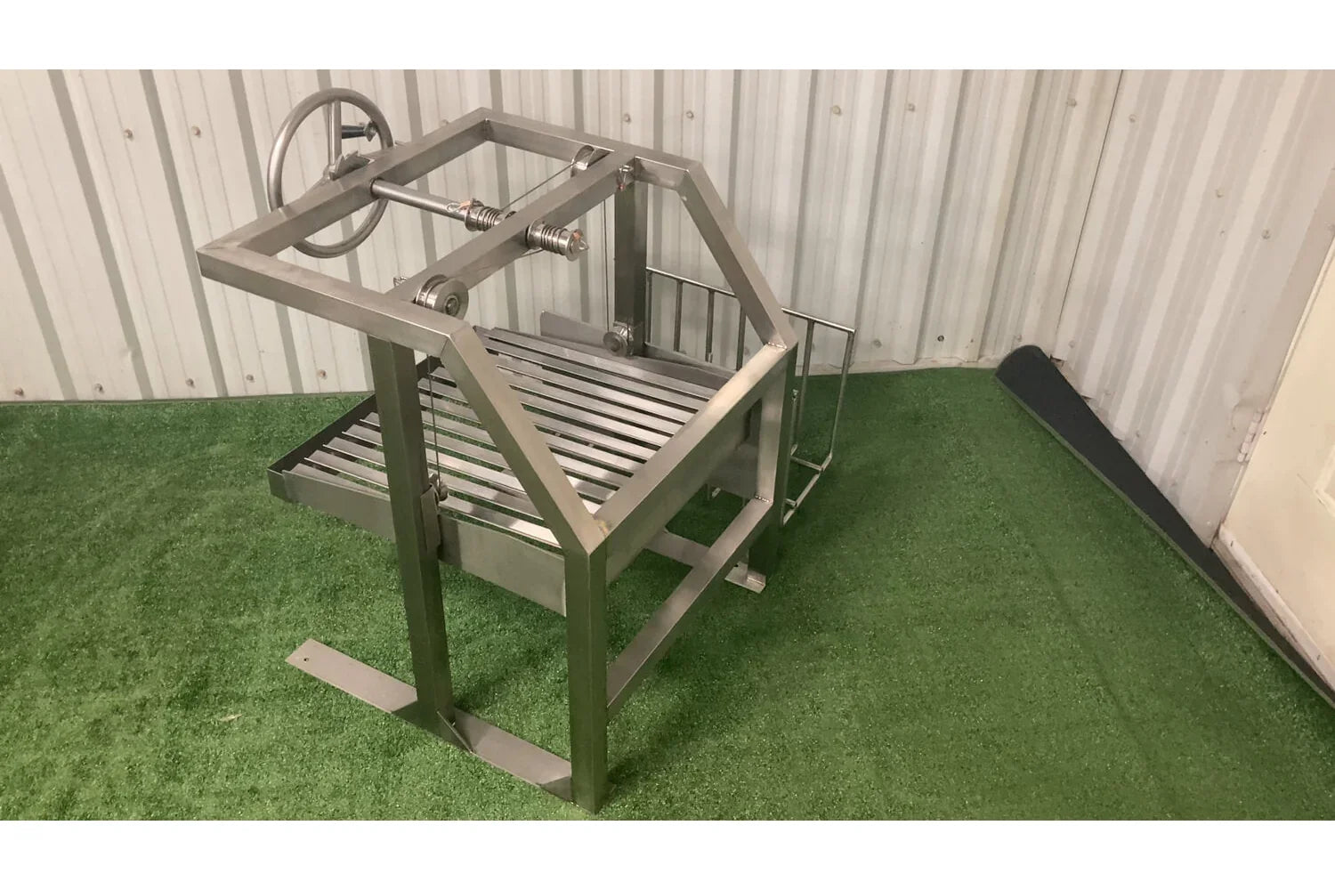 Charcoal chariots COMMODUS24 | CHARIOT GRILL COMMODUS